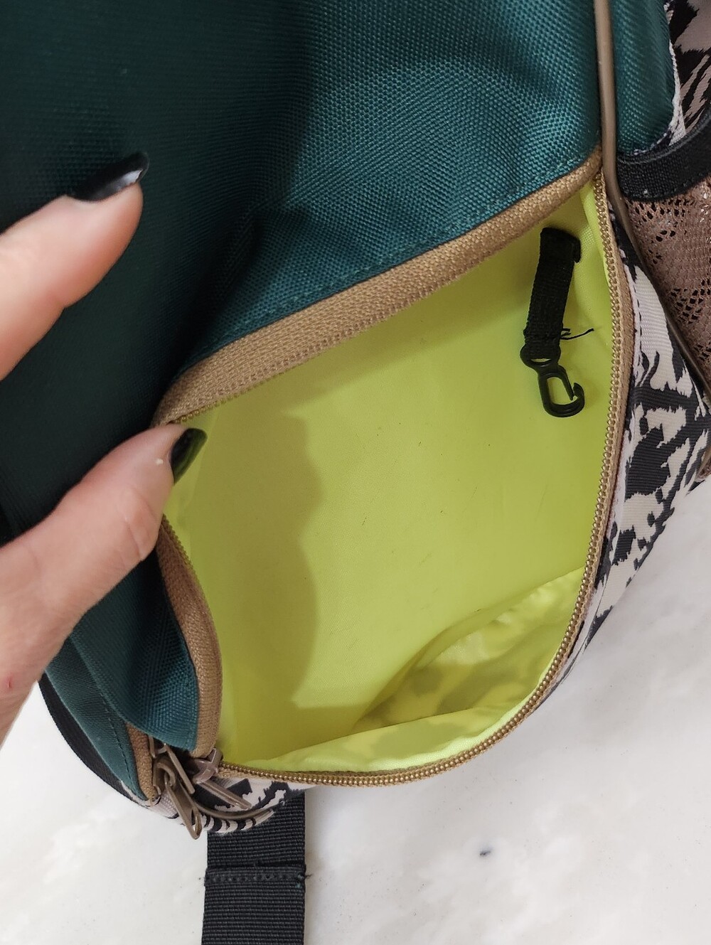 Kavu Rope Sling Bag - Picture 8 of 14